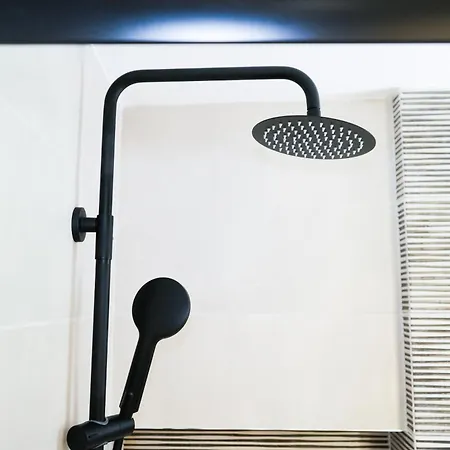 公寓 Vacation Home, Two Levels Of Comfort With Beautiful Large Private Terrace And Breathtaking Views Of The Palamidi Castle Fortress *