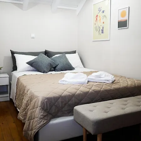 Vacation Home, Two Levels Of Comfort With Beautiful Large Private Terrace And Breathtaking Views Of The Palamidi Castle Fortress 公寓 *