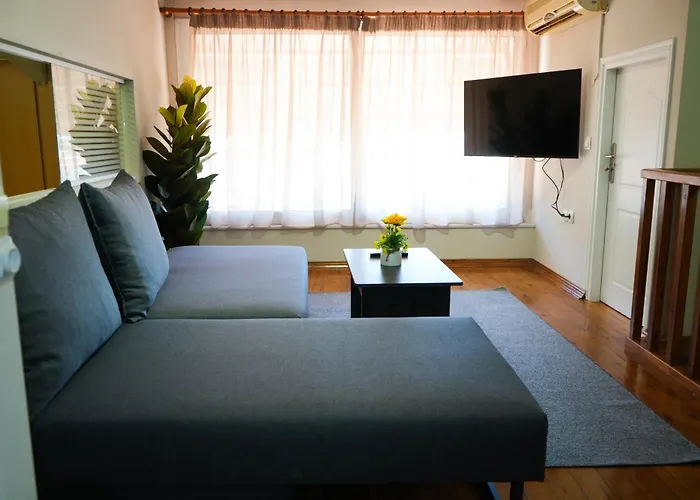 Vacation Home, Two Levels Of Comfort With Beautiful Large Private Terrace And Breathtaking Views Of The Palamidi Castle Fortress