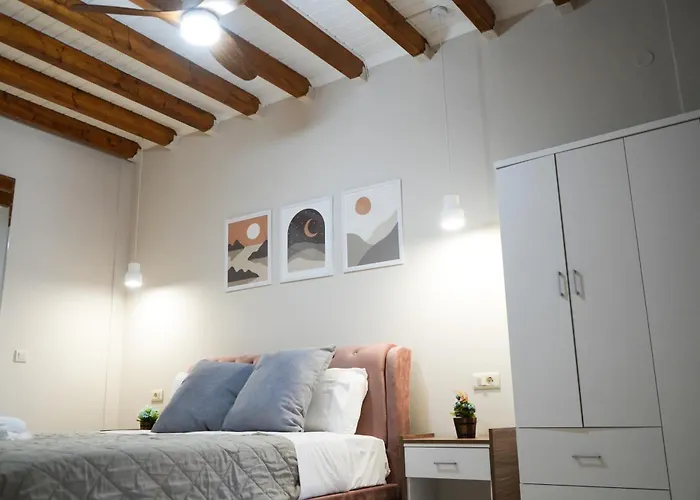 Vacation Home, Two Levels Of Comfort With Beautiful Large Private Terrace And Breathtaking Views Of The Palamidi Castle Fortress * Náuplia