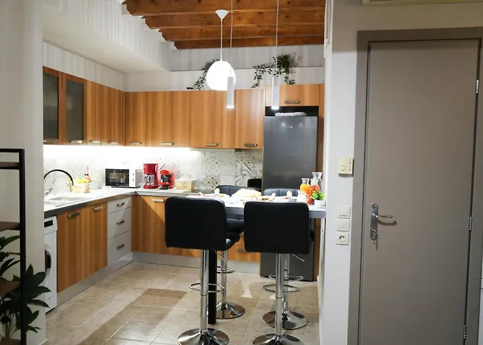 Vacation Home, Two Levels Of Comfort With Beautiful Large Private Terrace And Breathtaking Views Of The Palamidi Castle Fortress Apartman Návplio