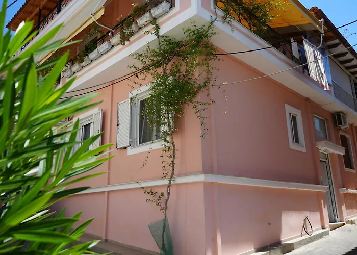 Vacation Home, Two Levels Of Comfort With Beautiful Large Private Terrace And Breathtaking Views Of The Palamidi Castle Fortress Apartamento